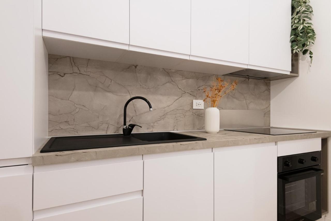 Appartement Easylife - Oasi Di Stile A 10Min Dal Duomo à Milan Extérieur photo